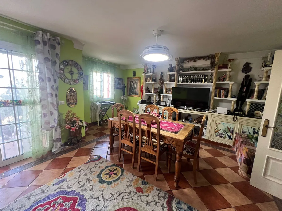 5bca8923-04fd-4238-a80c-b379183bf180