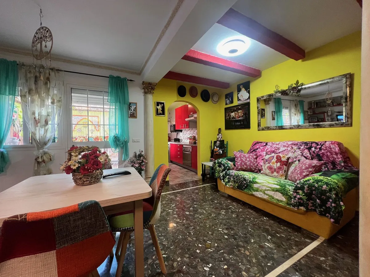 7d7ab45c-2e27-41ce-a99f-5a3763573515