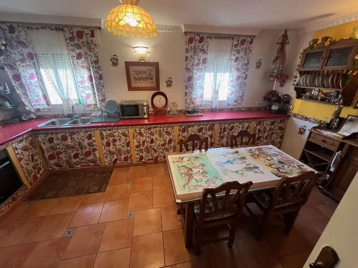 f061754f-f619-4c68-b904-3b94cffe2d75