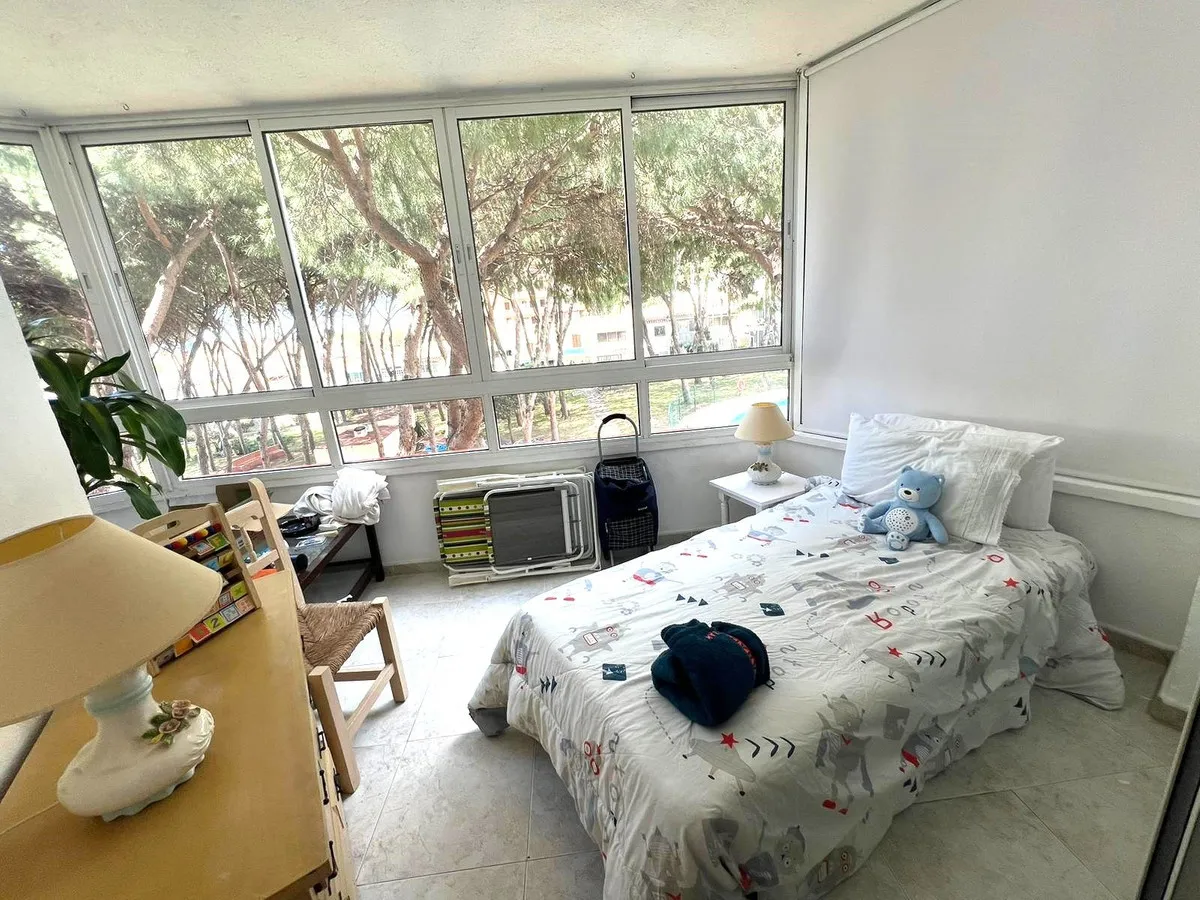 12a5765f-615a-42f2-9041-9354d89d3b71