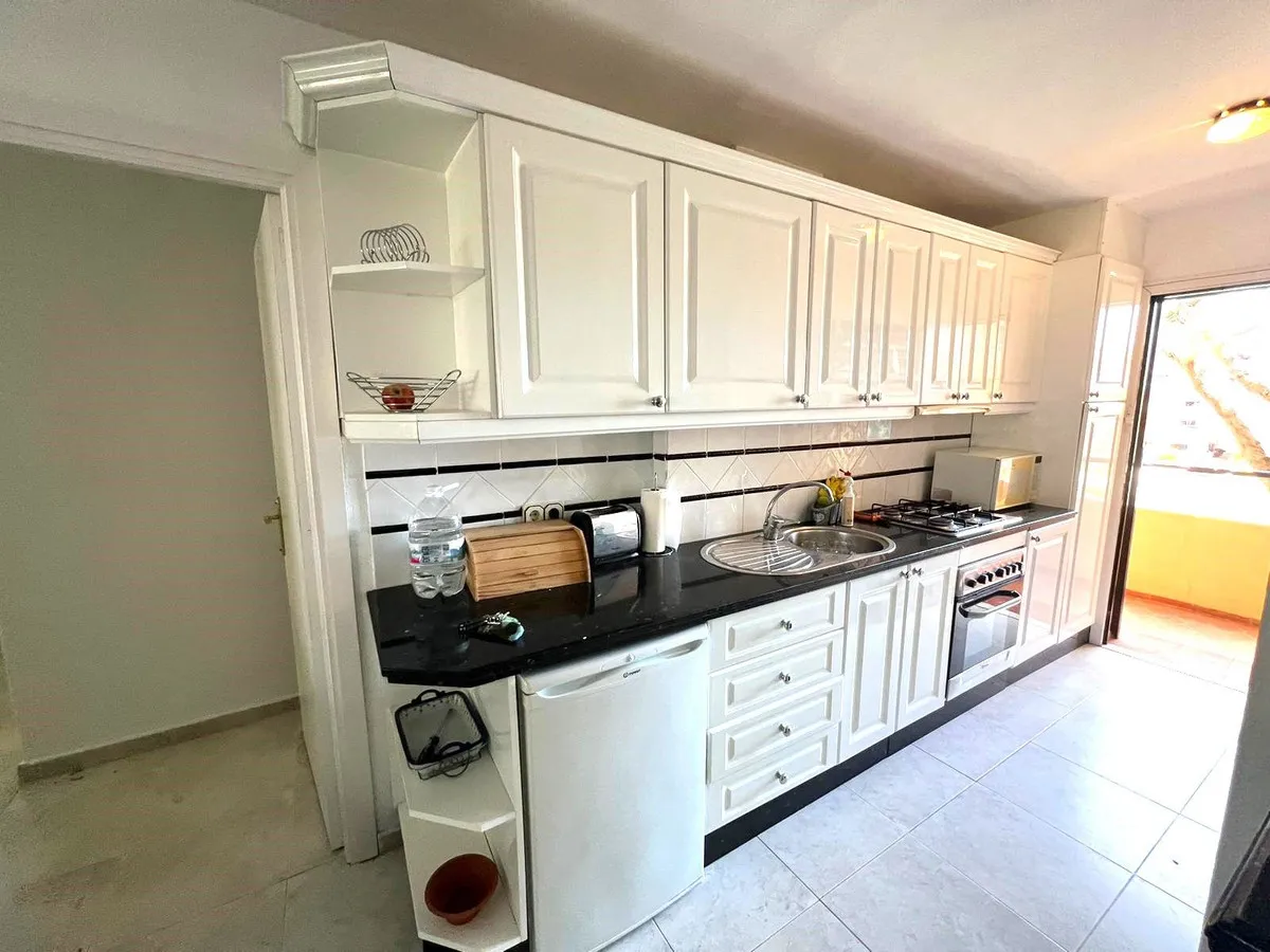 ff470624-c5cb-4c5b-a916-fd0661c06708