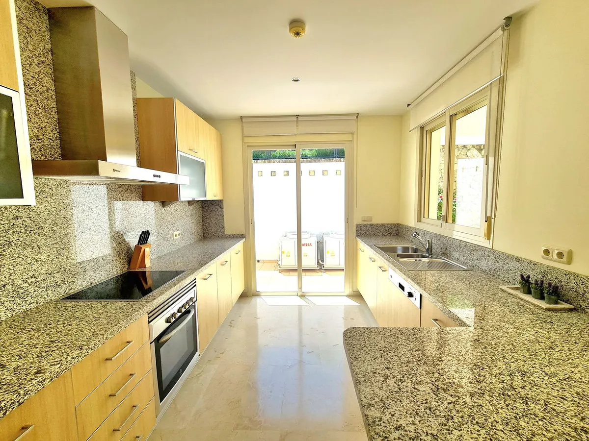 4426e16d-b48a-446e-bcce-e2bf29342864