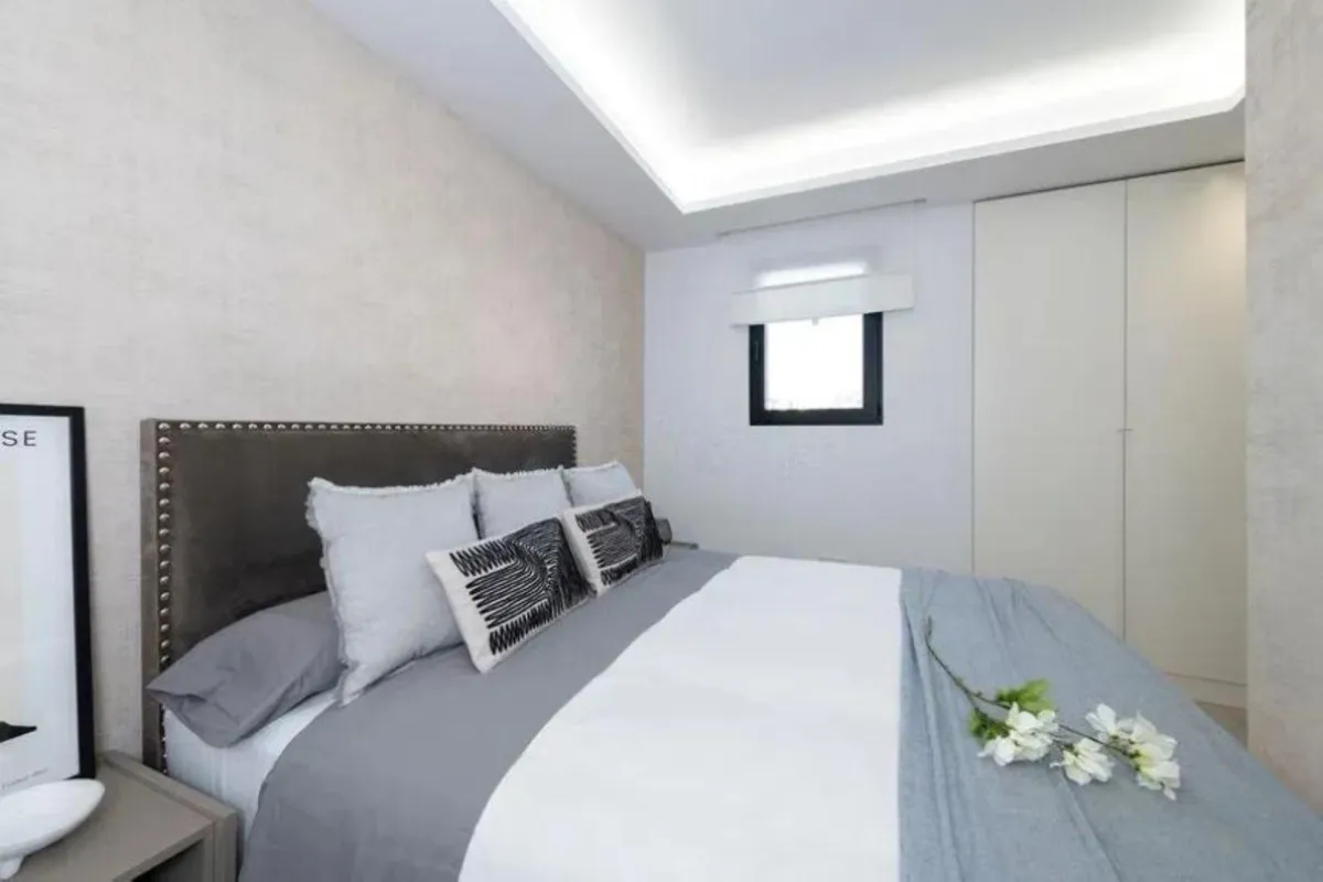 d1616295-f178-4d1f-8815-d7dcc216995d