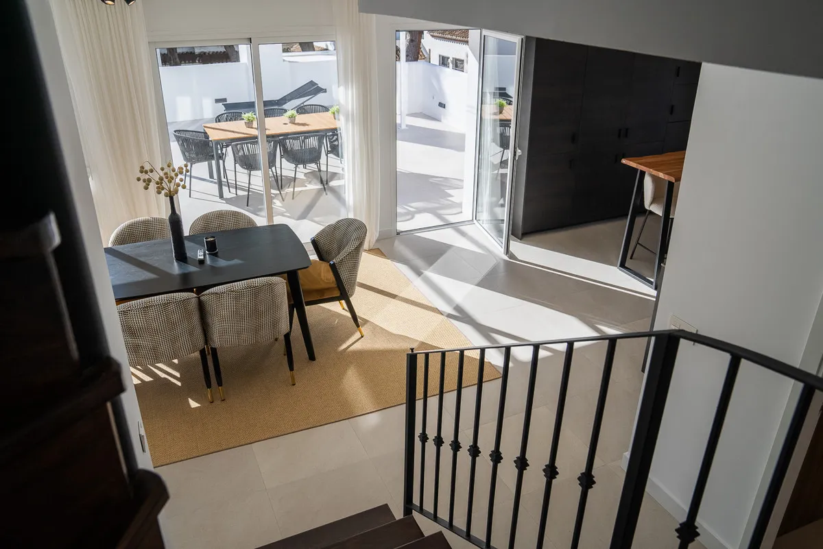 1e6a7fd9-68cb-4ff8-b14c-c58a1ab5630a