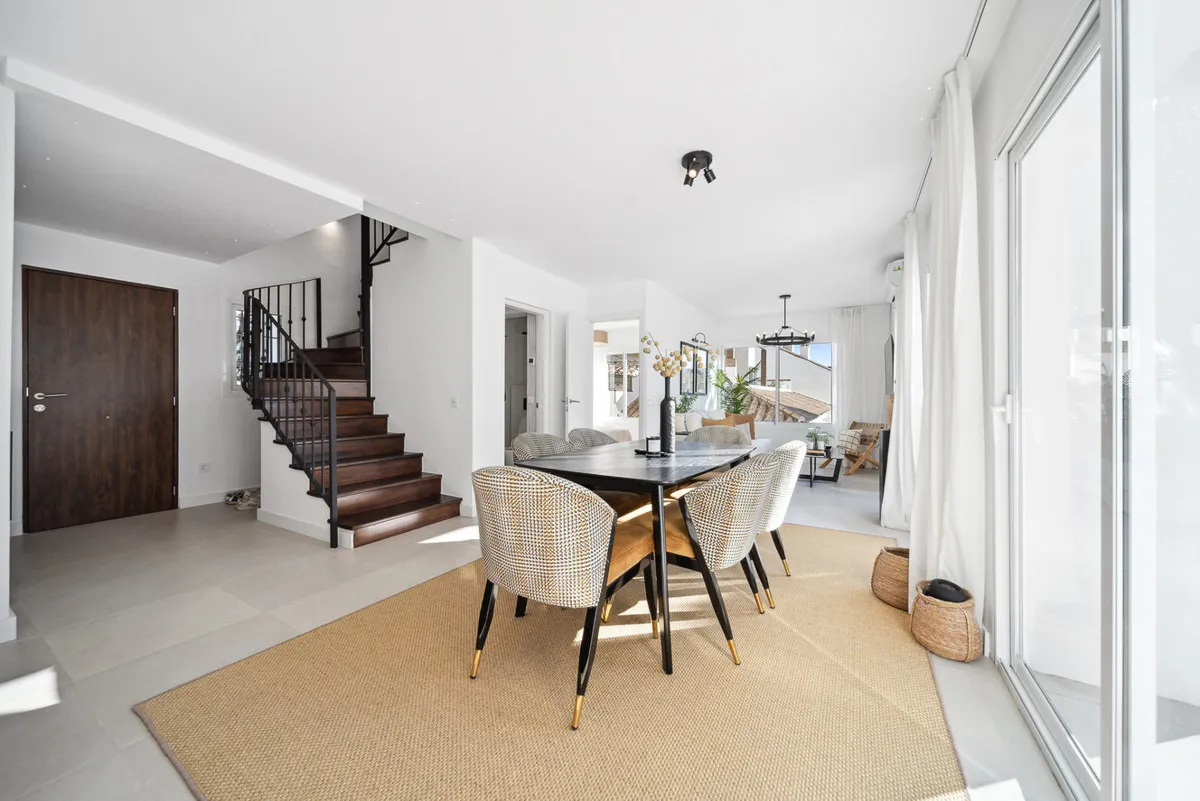 2ec25f90-a6a3-40f9-bdac-984897fc930f