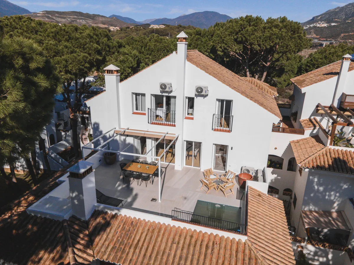 52d16eca-9760-46e6-9c0c-92f5d850cbc6