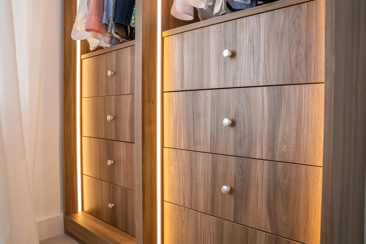 9fe0fc9d-1e19-4ca4-9d08-fc1e9558a57f