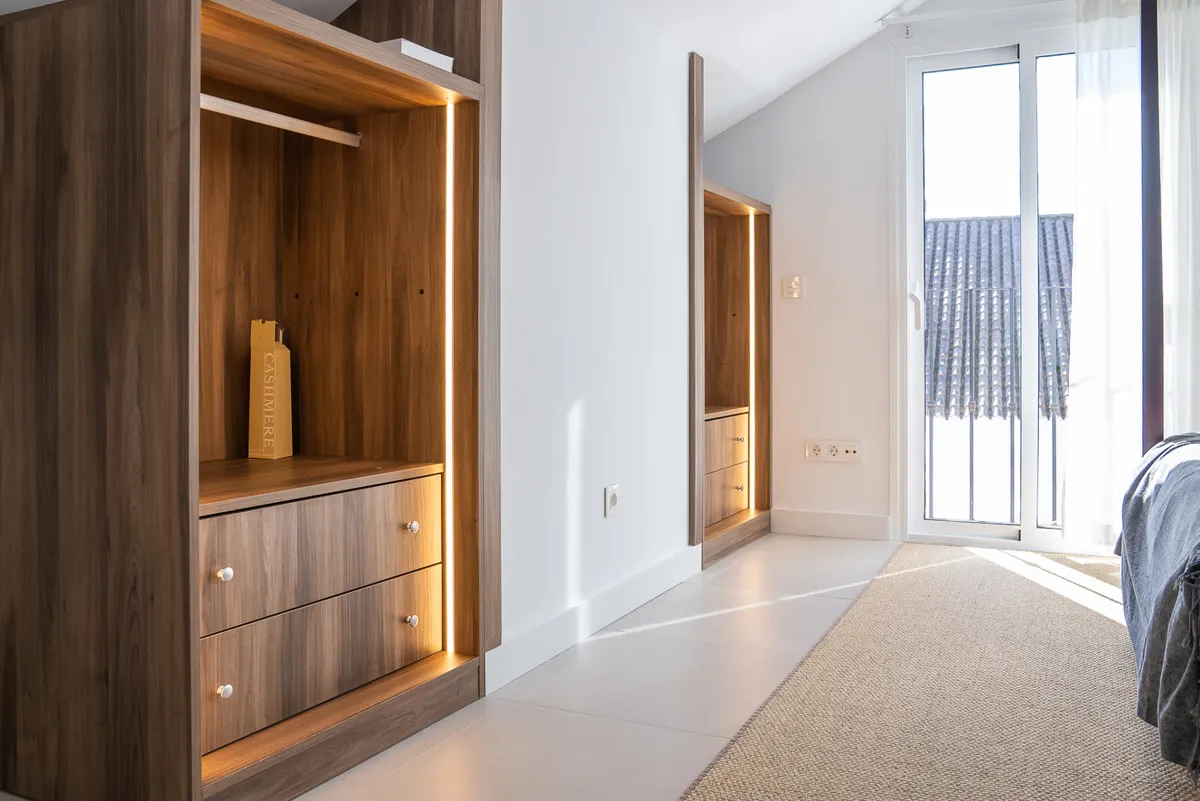 b82c0da7-6ea2-4cd9-a3af-46dedf8bf0f7