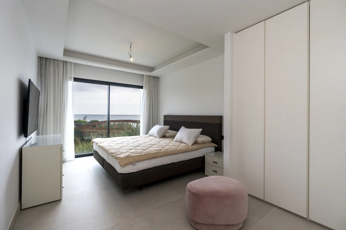 42380e7b-df8a-49b7-b770-223512b52d24