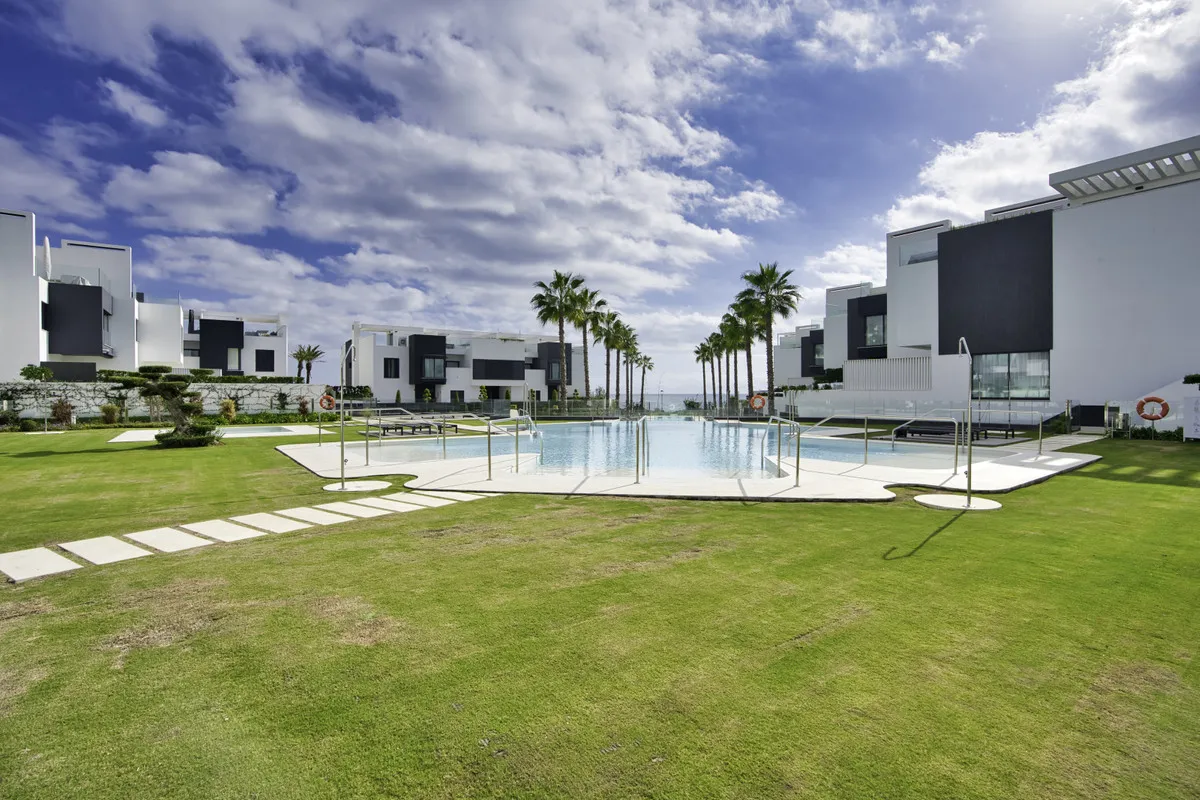 b0fb8e47-2dd3-4f99-b0cb-018e46eed6d0