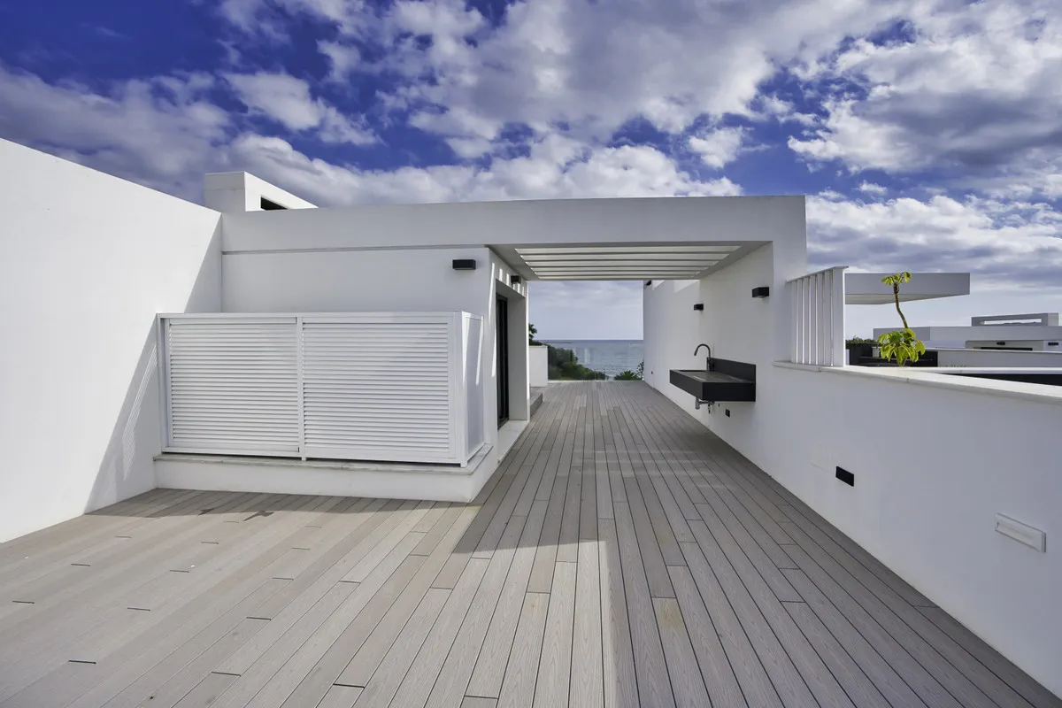 f73aef1b-7a4a-4f68-8a80-71d4c39d80b0