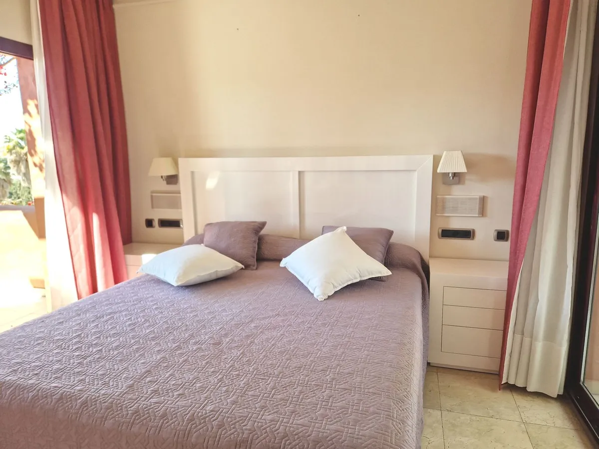 1728e2bf-ac3c-4ccb-abf1-6f8708a5096a