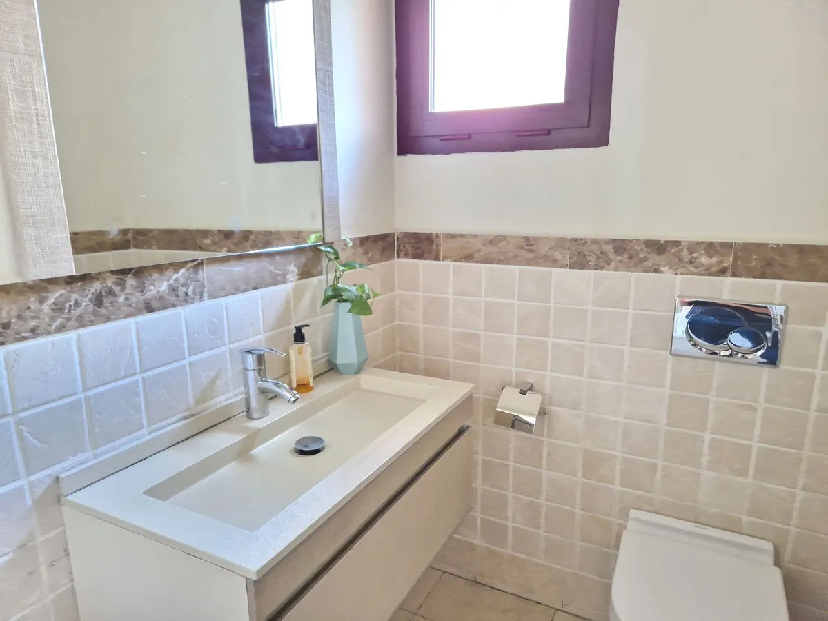 b297baf2-f8b6-4891-ae39-db0a870178fb