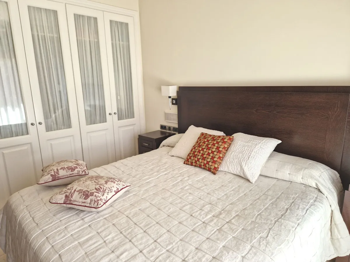 e321be76-8323-4653-849a-f04c19daa26c