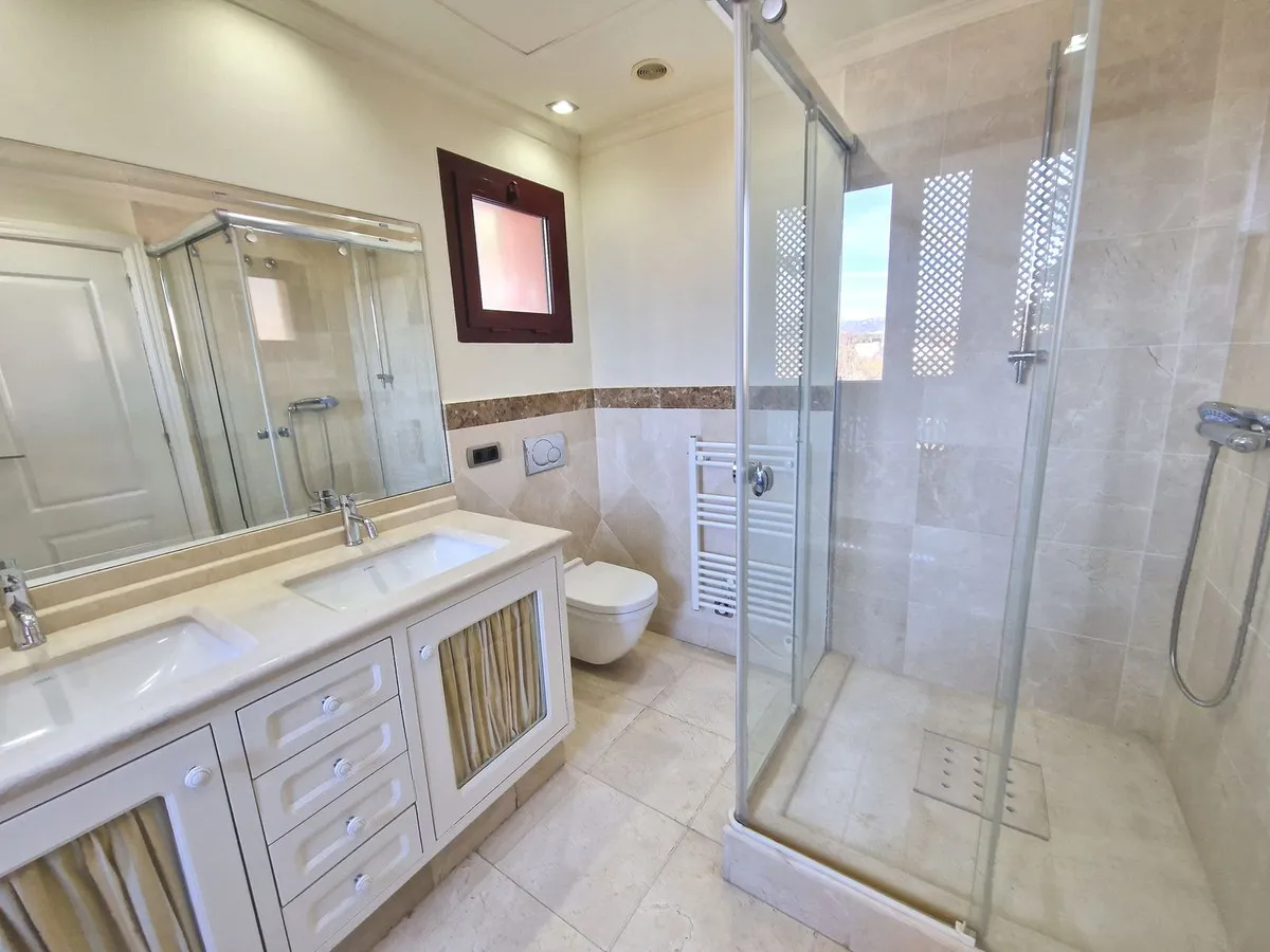 eec09393-3cd7-4213-bb4b-3c6535c2639d