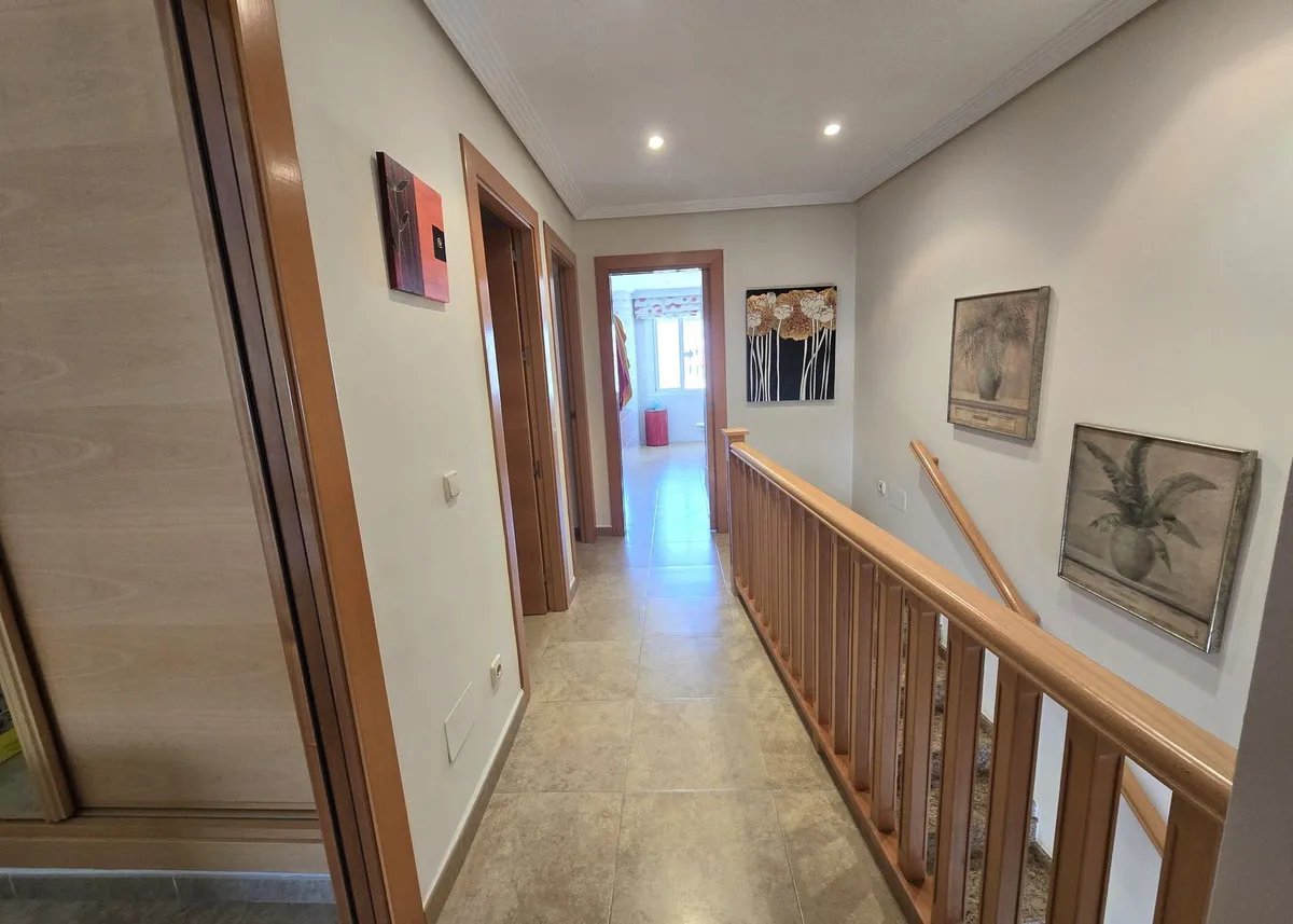 c6b519f2-d03f-4cbe-947d-a5584a79758f