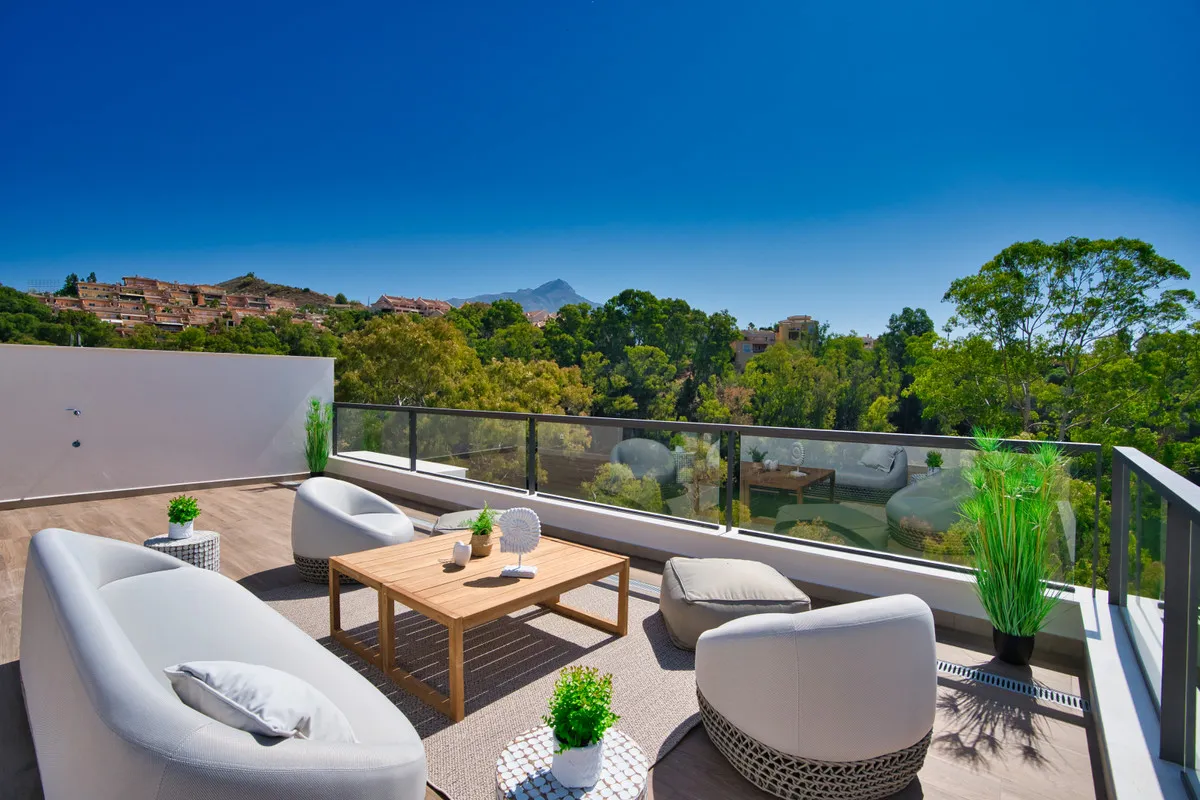 3221dec1-19fb-400a-aeff-764ca6c6751a