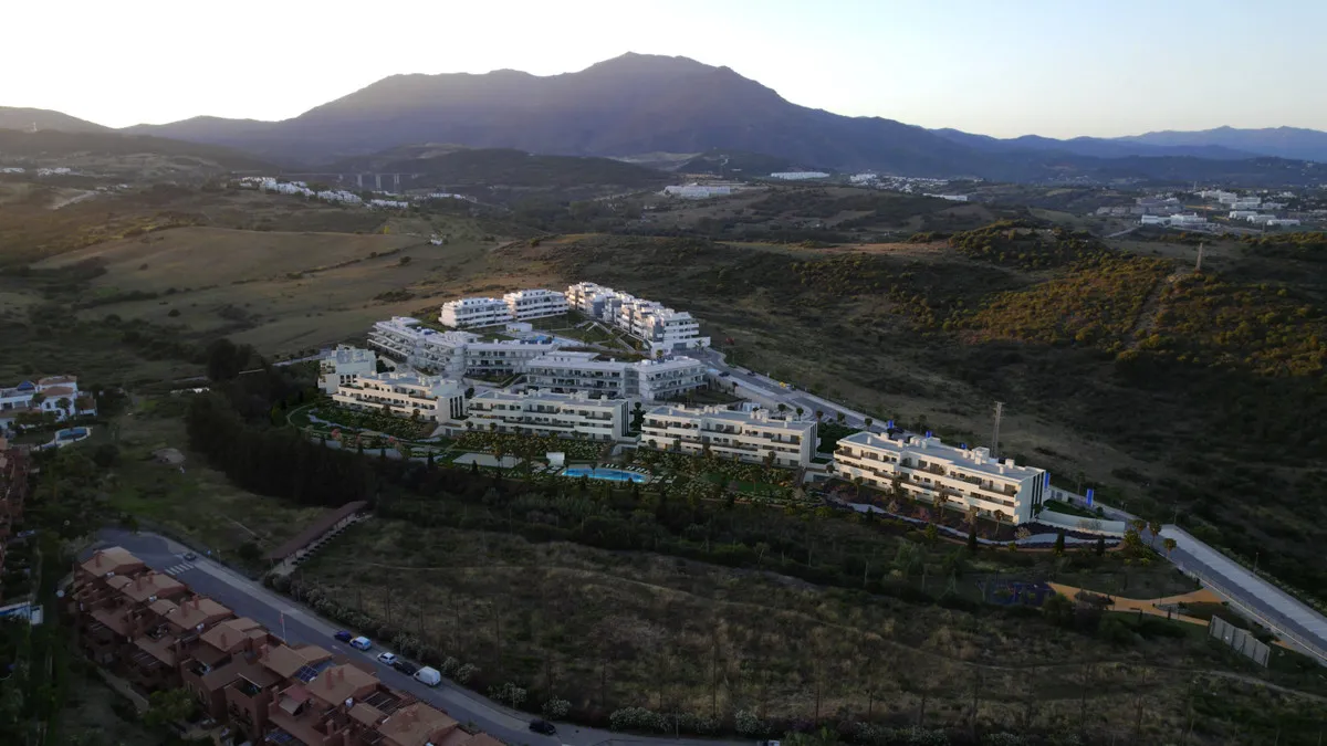 66ac3664-ed57-410f-bb33-ac63c64300a1