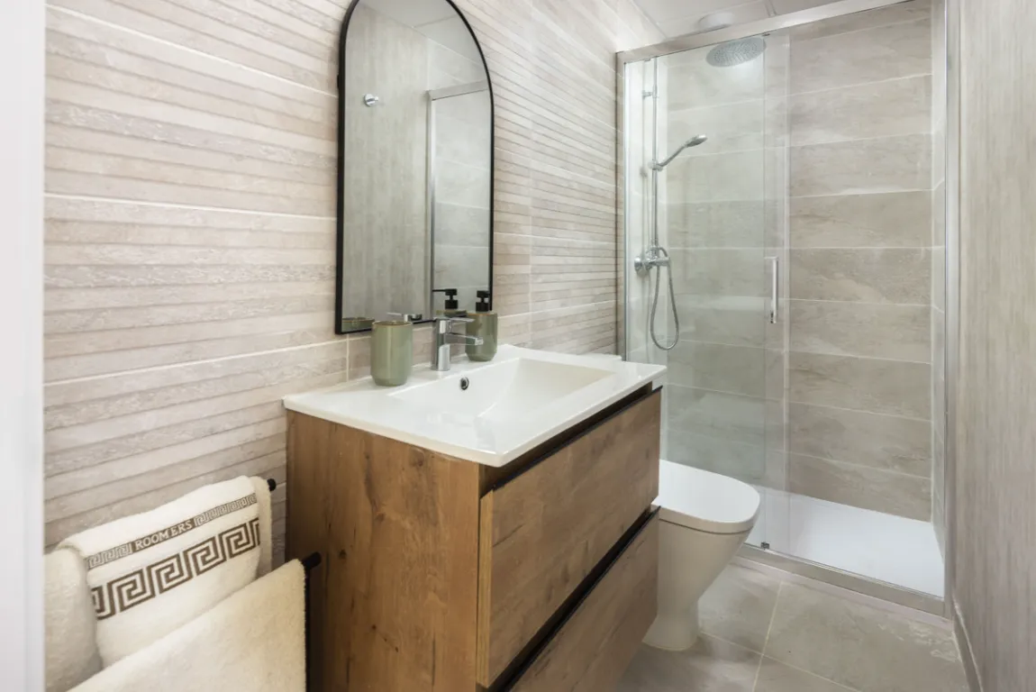 9c2888e1-df1b-4ba6-8921-29af077e1c28