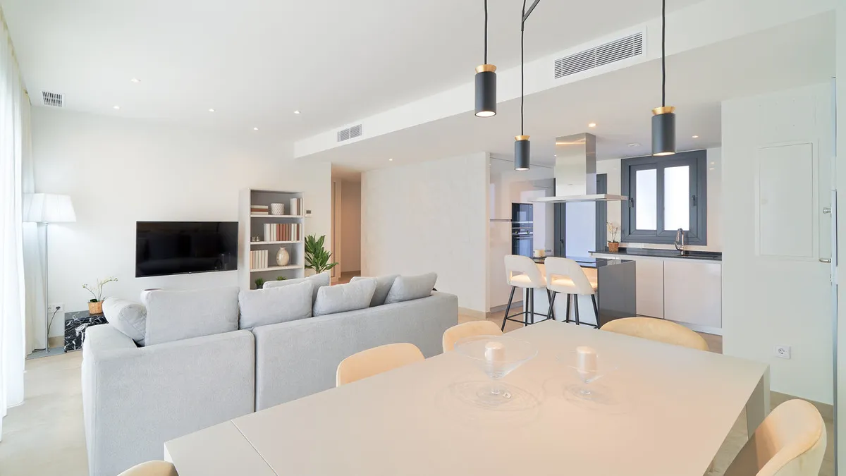 c247a505-9ca0-42cb-b980-8f990b42fd20