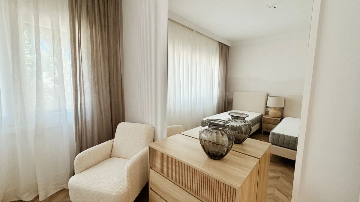 f8a31f06-244d-4fe5-869d-95537f5cccfa