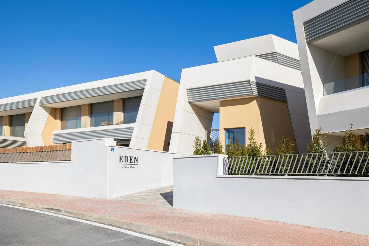 d8014269-999c-4959-af1a-e24b001ac182