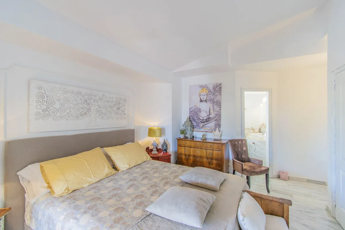 4fd46602-b934-4716-a5e0-f41c35425698