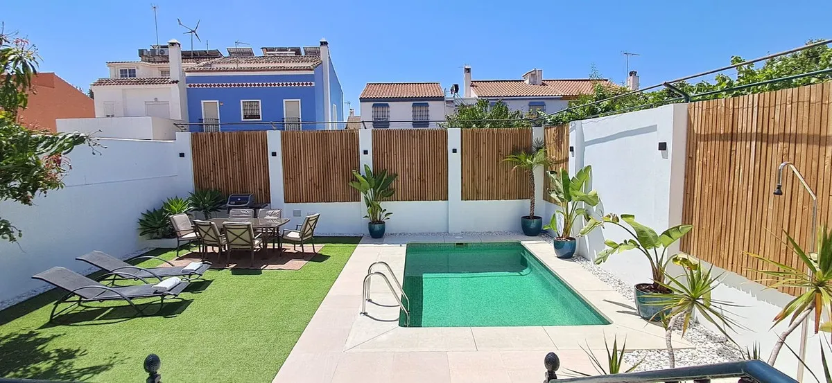 13767e9e-e04b-4d99-b10b-088ceb2dd320