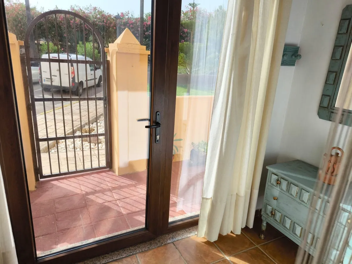 f3ca5567-b790-4c4e-b5be-6cc175da19f5