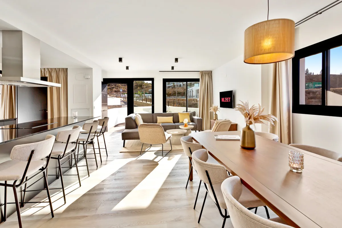 3ddafcee-38c6-4be0-8c29-fdefa292985a