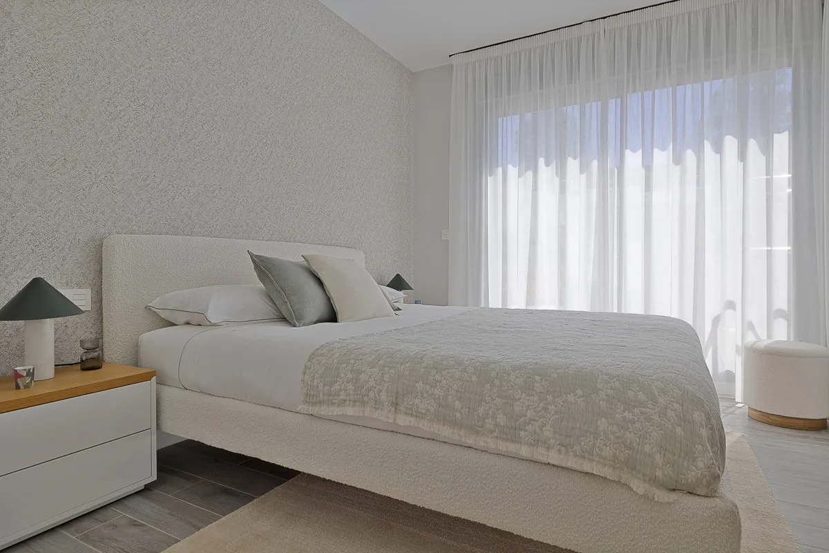 fa278e37-6779-4d6c-bb61-4b17bf332d6c