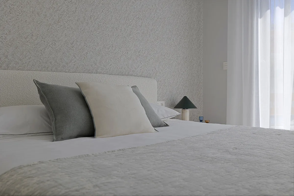 c316f0a8-07f9-4d6f-b3ce-990206e4ca77