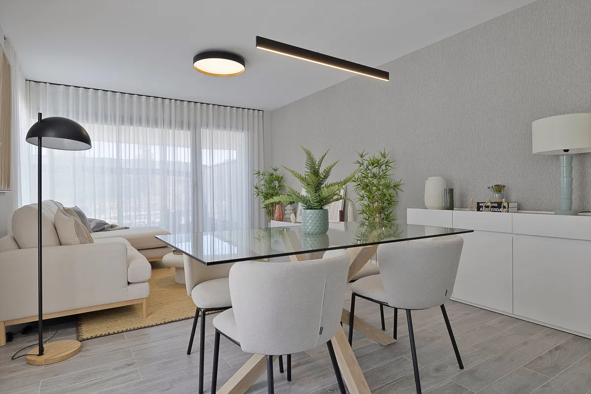 f5aa1d89-4719-4d42-b06b-9d67a00188fb