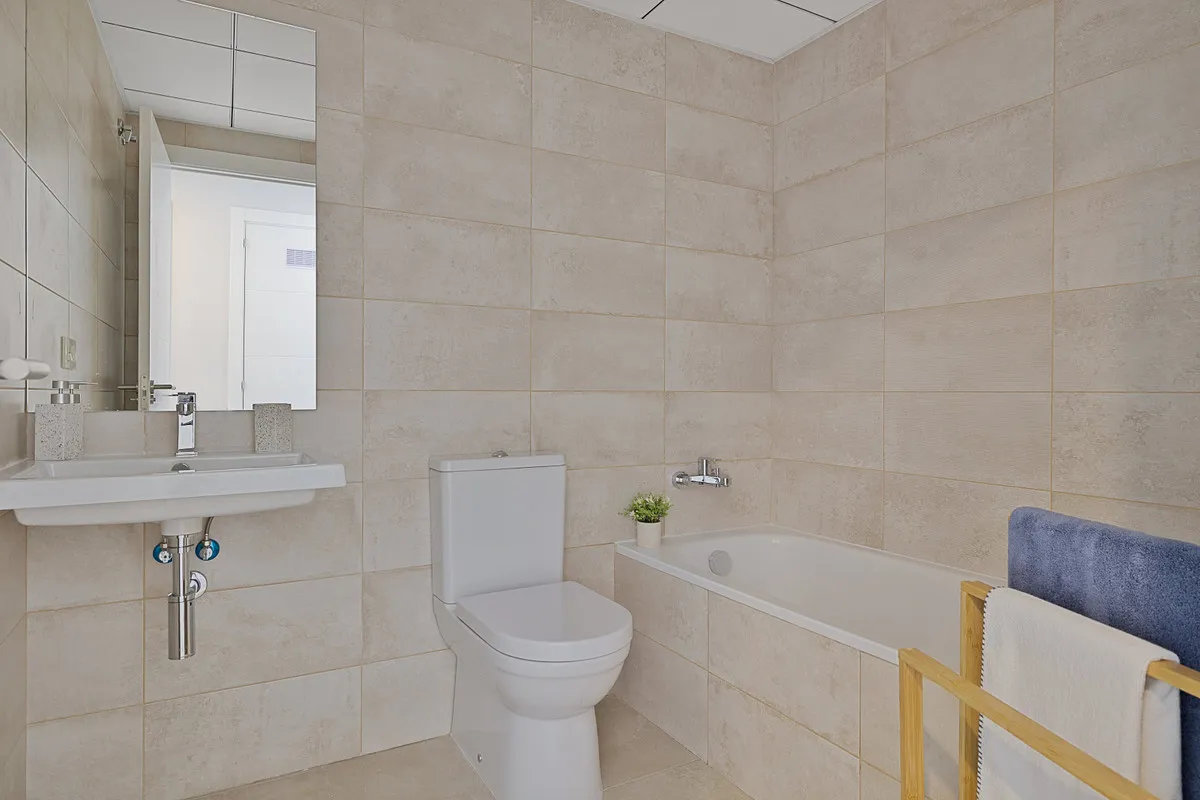 e85ad75f-ff06-406e-9cd3-3815b4013438