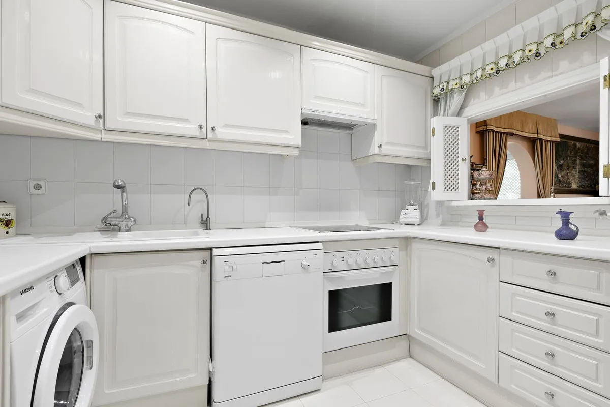 8a9d5be6-c1f9-4b41-b948-515e51591cd4