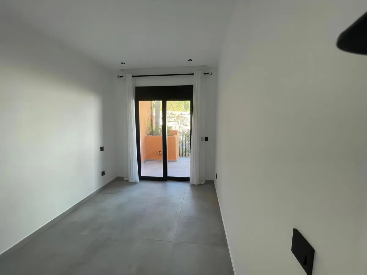 5ad48df0-1741-45b9-af80-5cdab7bb55eb