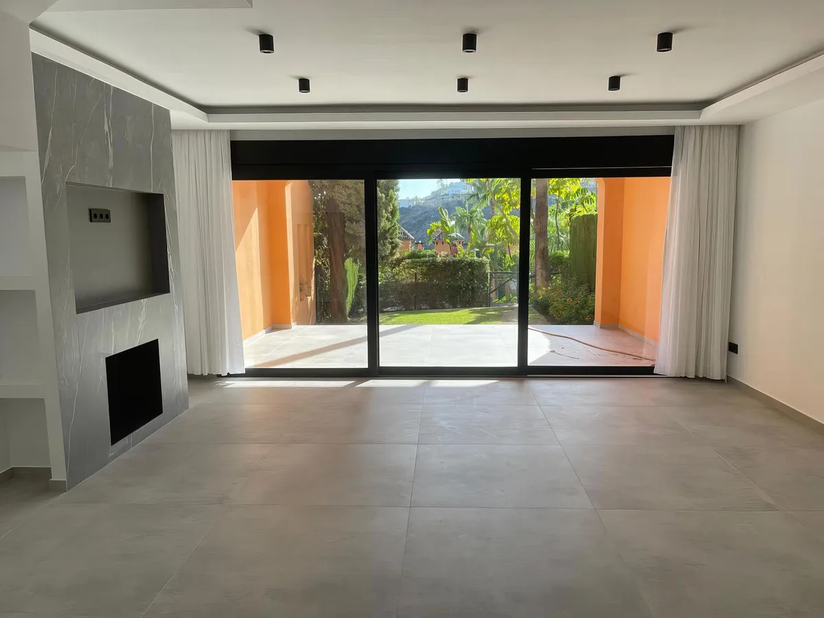 ff7d57a0-9a0b-48e3-b510-70ba0e07471d