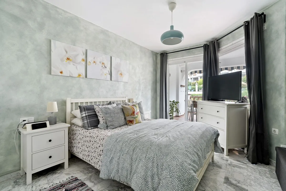 330f75ab-6ab5-4c57-ad19-c226c60ab8c8