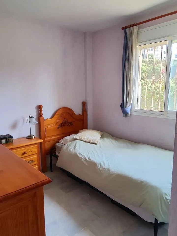 d9911284-6bf6-46d0-b922-032c01ff4db5