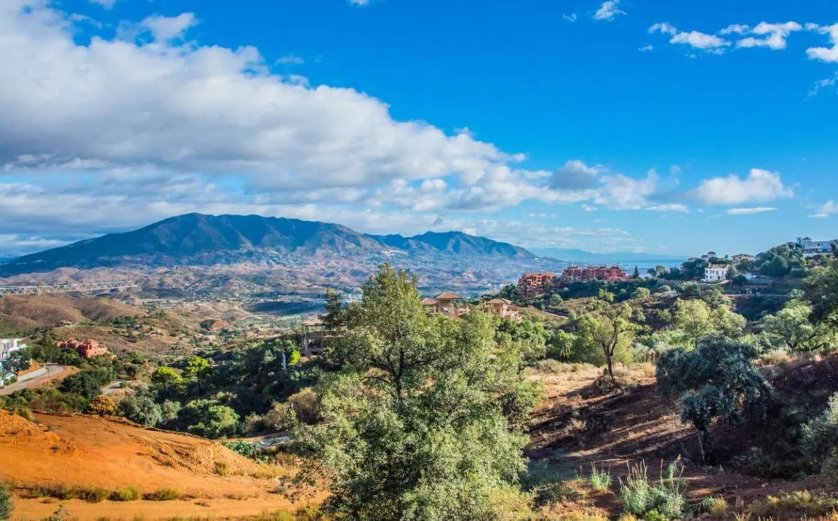 d06a6bf6-e9a8-4280-916a-811b451eb628