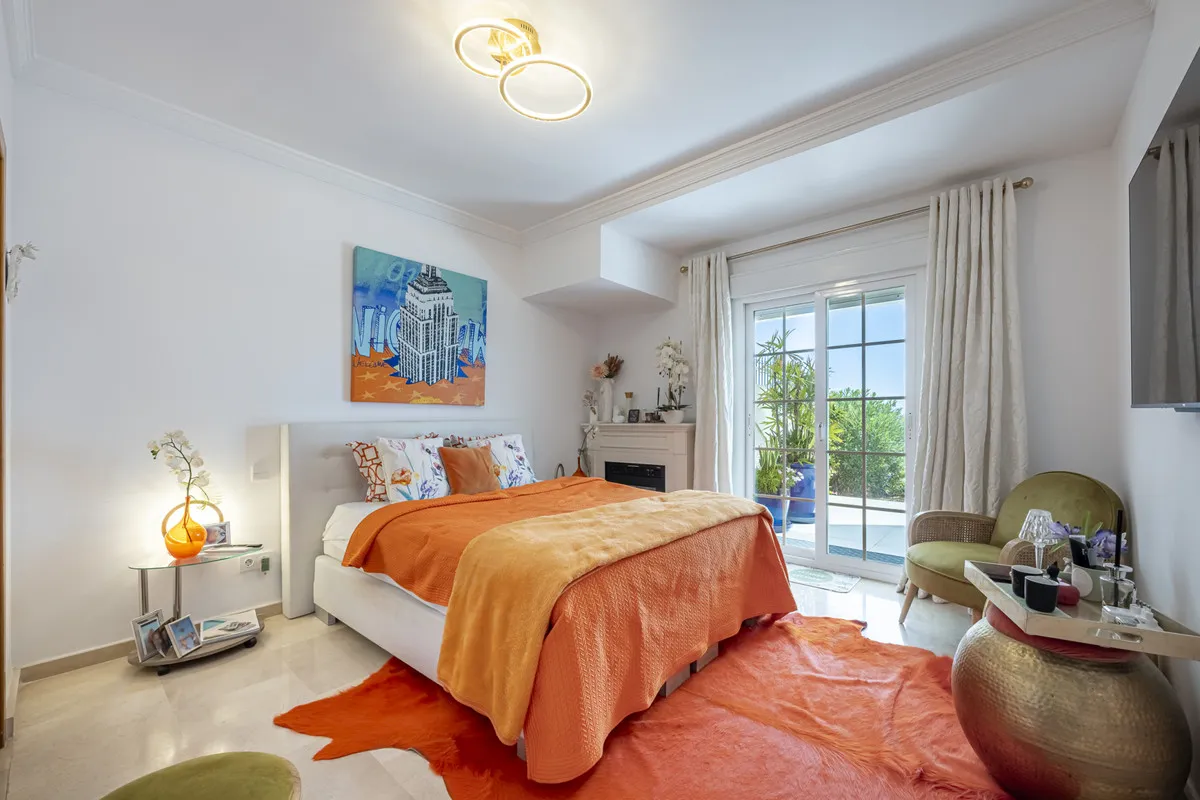 c2d22351-1c4e-4597-aea6-f9f6ce530865