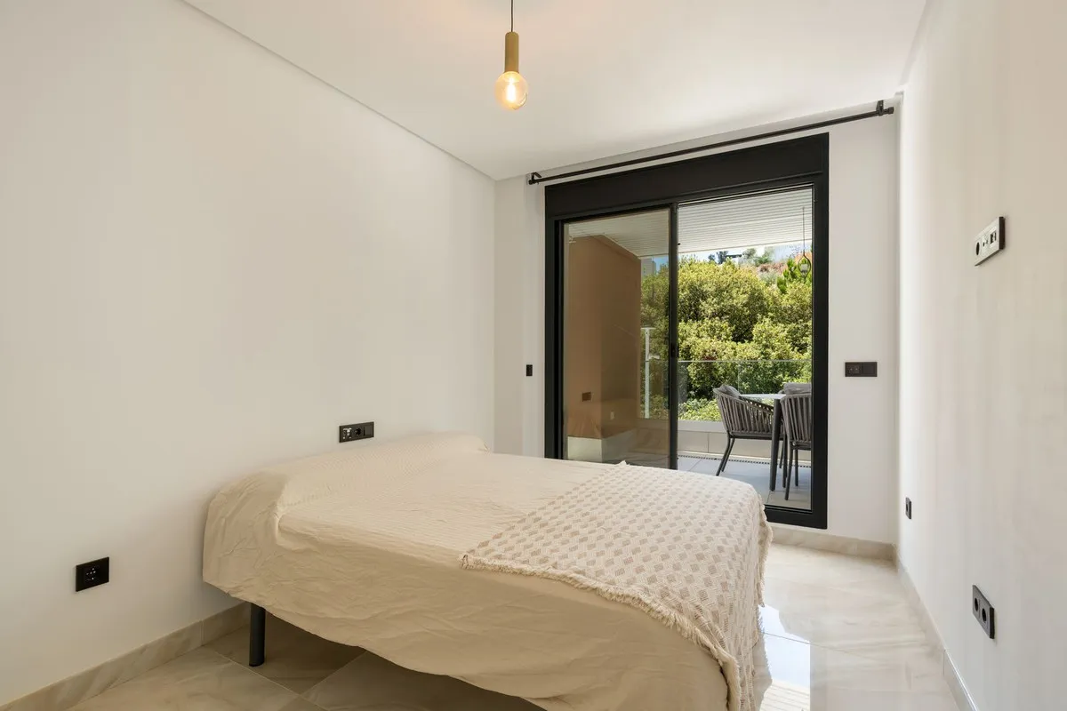 793b268d-a078-407e-ab59-d1c132bbfbc0