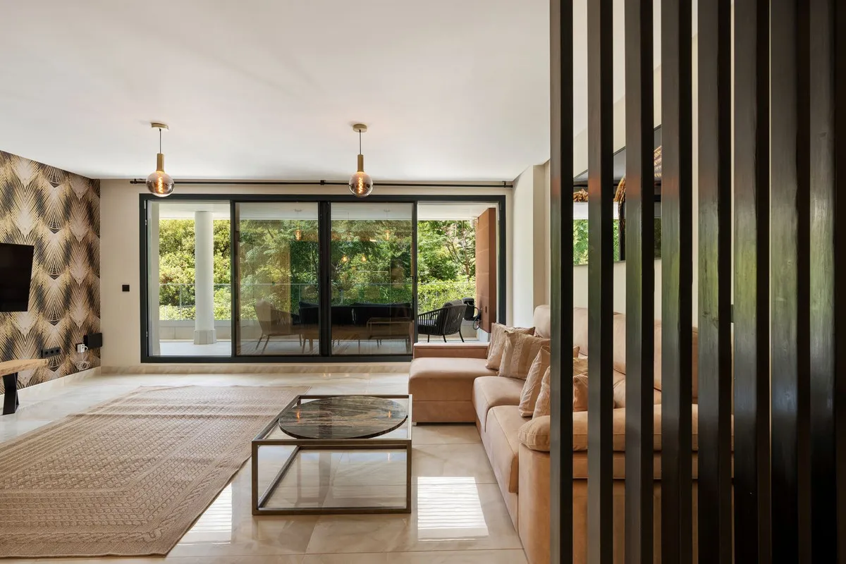 fea06745-0c07-47e4-a565-40be4ca1ae08