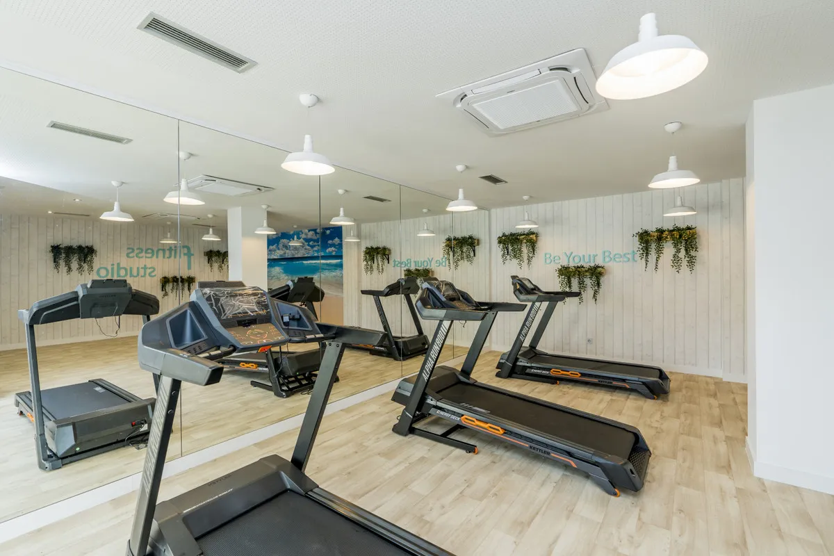 0ca231e5-e5c3-4106-8082-b38770b7ad45