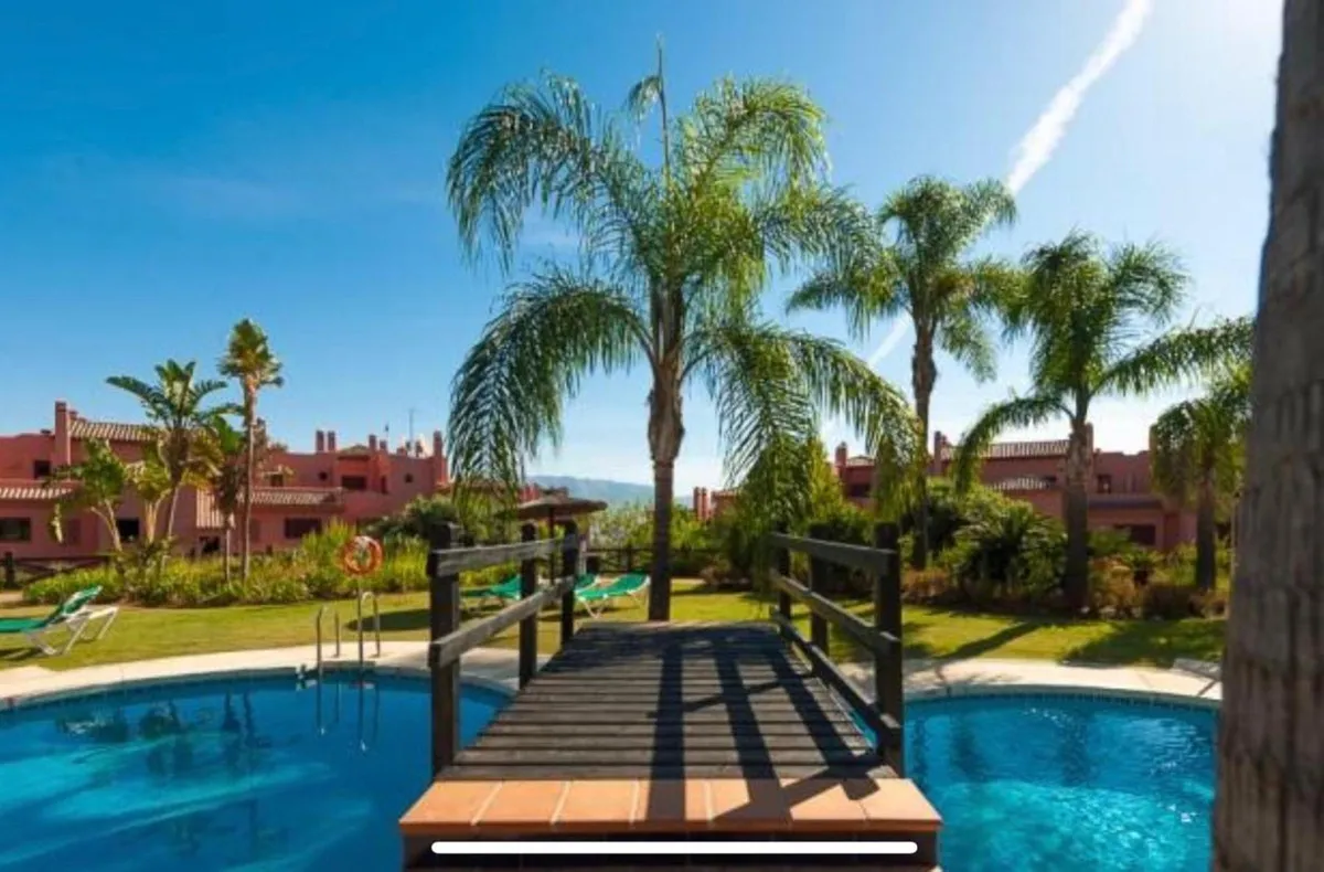 8bd240b9-f8e0-4e1f-ae33-1bab419d65f0