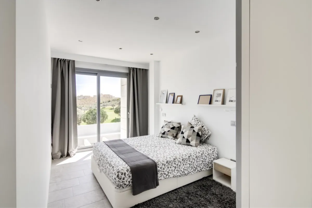 a2fb0e51-9d47-493a-b6b6-186bef7812c5