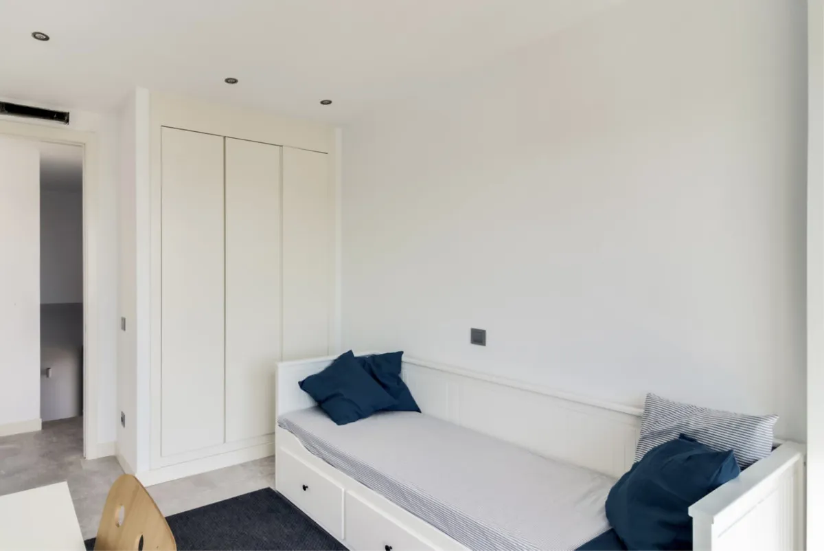 b862f1c7-95e0-4451-aa28-653dc34ef8a7