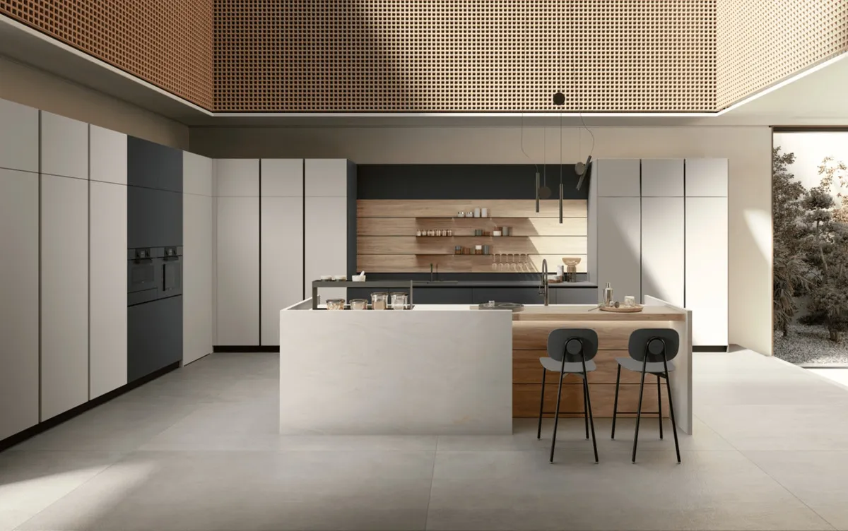 ae361ad7-d0ac-4d56-8a2e-268e8ddf3081