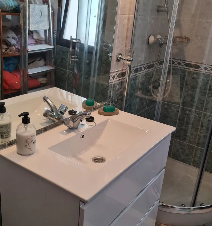 093fe409-a0af-4482-b509-abf30b3697de