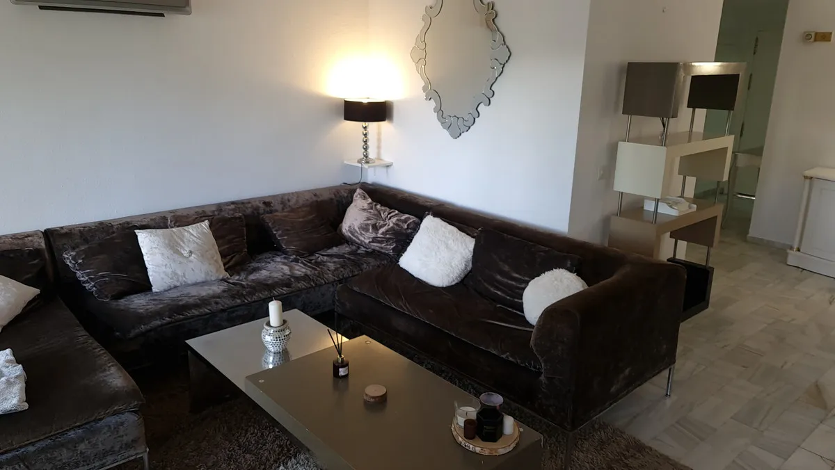 20819cdd-db07-4ef8-93b2-7f49188ff2cf